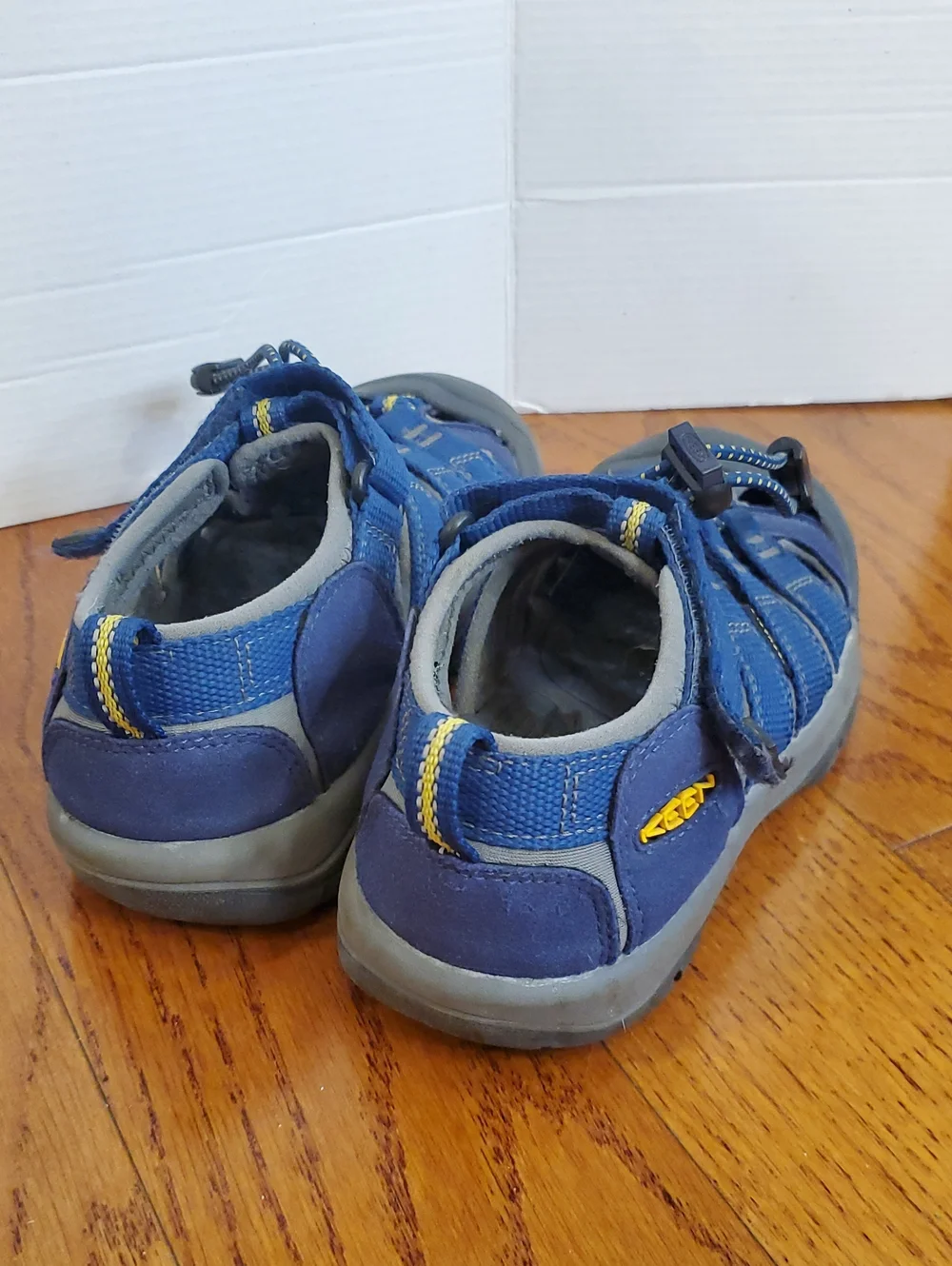 KEEN Blue Kids' Closed-Toe Sport Sandals Sz 13
